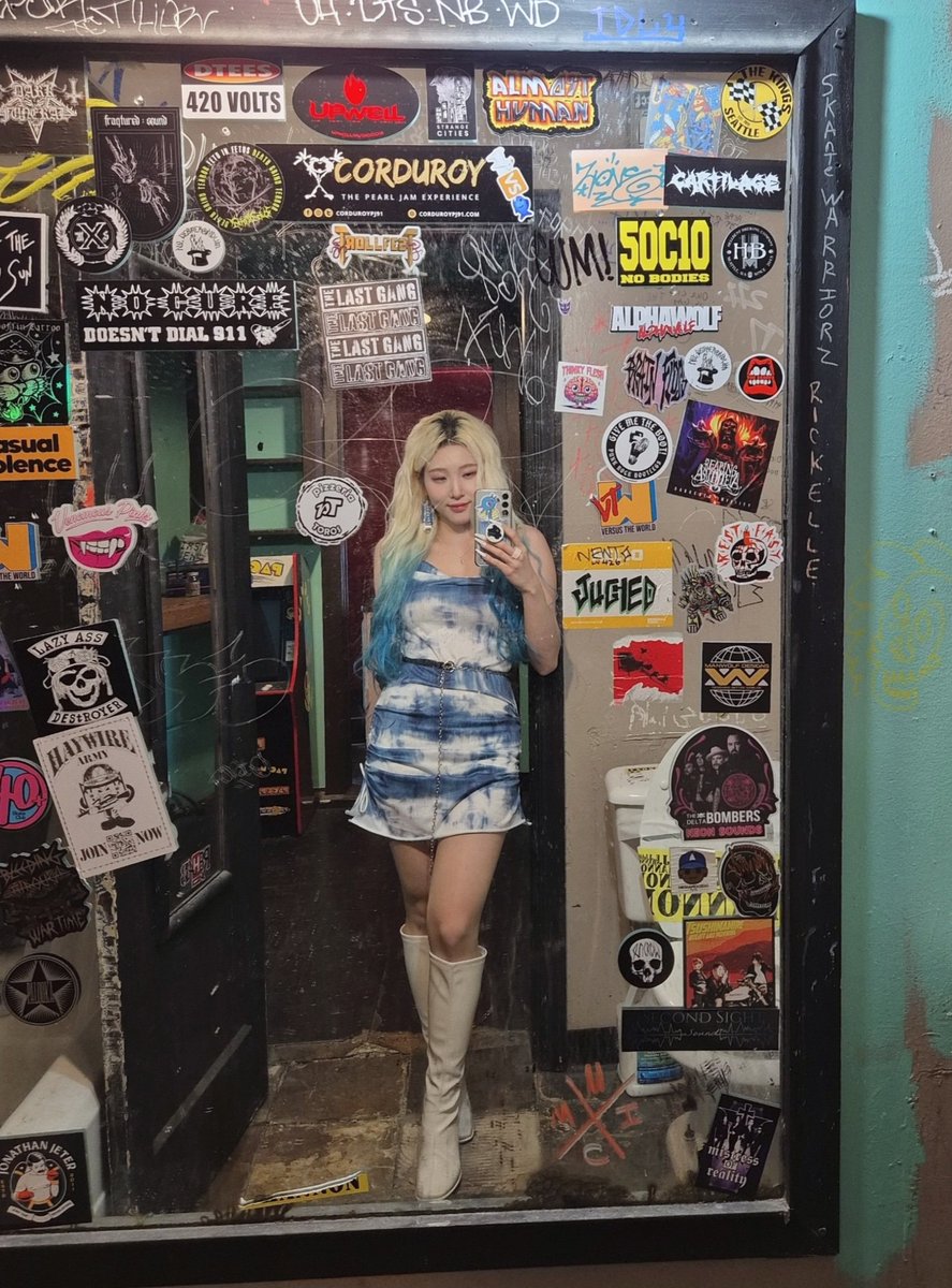 Thank you, USA, Seattle🇺🇸💙
2025. 05. 22 (Thu)
El Corazon

#롤링쿼츠 #RollingQuartz #다이아뎀 #Diadem #미국투어 #USACanadaTour2025 #북아메리카 #NorthAmerica #미국 #UnitedStatesofAmerica #USA #시애틀 #Seattle #최현정 #ChoiHyunJung #Guitarist