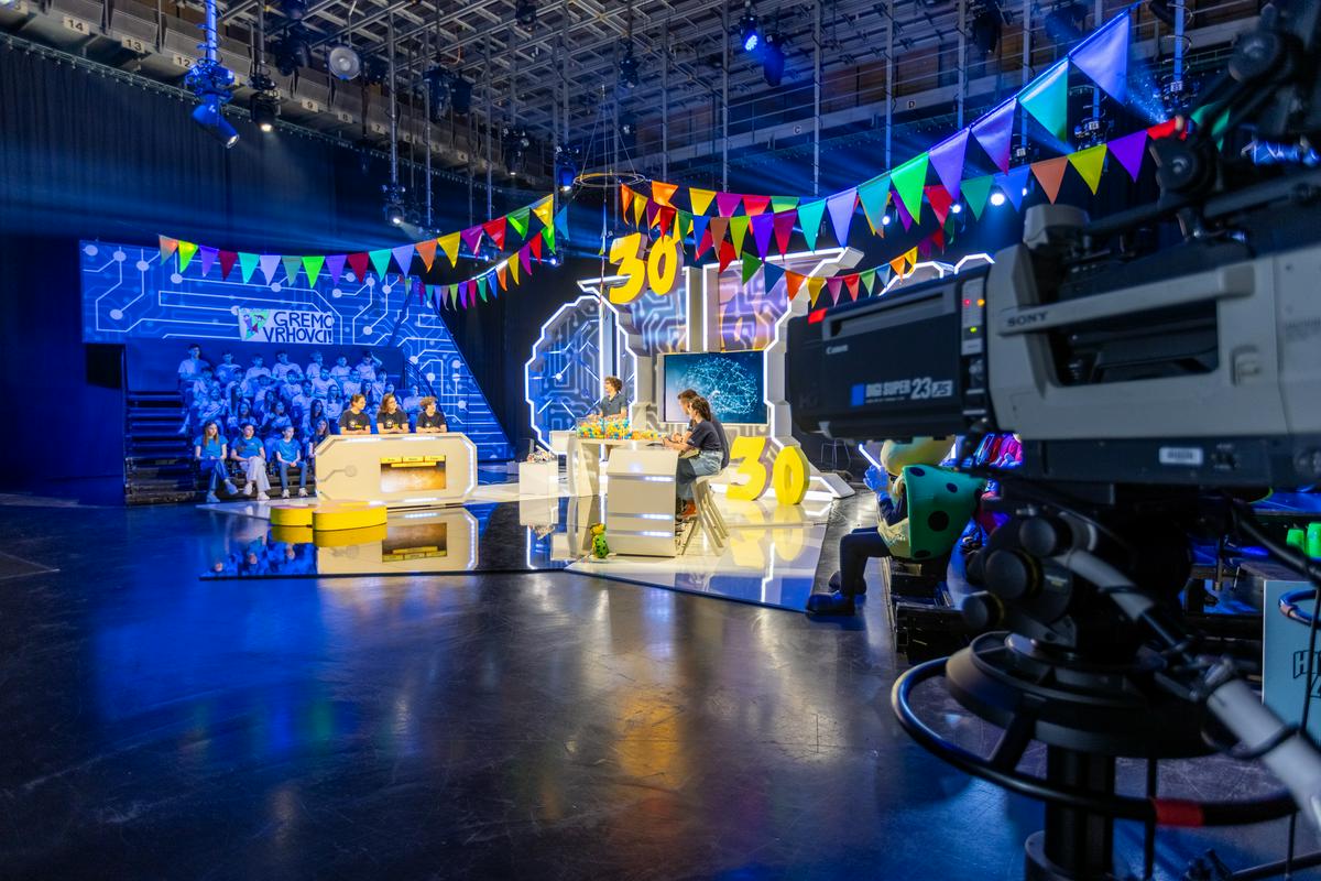 Oddaja Male sive celice že tri desetletja dokazuje, da je znanje vrednota. V počastitev jubileja smo se odločili knjigo Male sive celice 7 avtorjev Darka Hederiha in Marjana Škvorca znižati za 30 %, po tej ceni pa jo lahko dobite vse do 7. 6..
 
Več na:
 zkp.rtvslo.si/sl/Novice/male…