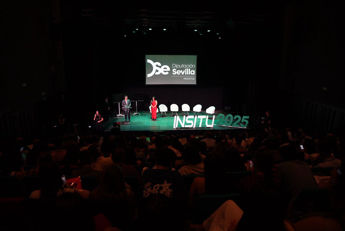 🎬 Impulsando el talento audiovisual joven

Rodrigo Rodríguez Hans participó en #INSITU2025, destacando el Certamen de Cortos y el Plan de Formación de Prodetur como herramientas clave para conectar talento emergente y empleo en el sector.

🔗 Más info: dipusevilla.es/comunicacion/n…