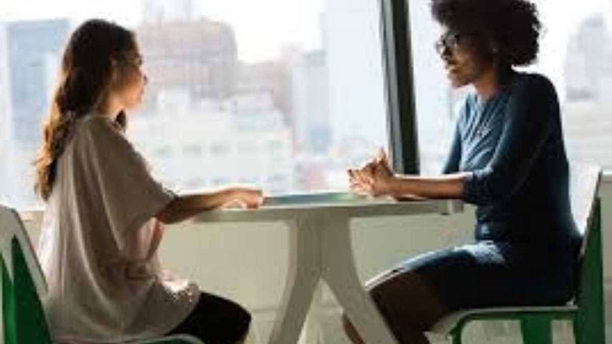 ¿Sabes cómo hacer una **entrevista de salida** efectiva? 💼 Mejorar la rotación y el clima laboral empieza por escuchar a quien se va. Descubre cómo hacerlo paso a paso 👉 [isprox.com/como-hacer-ent…](isprox.com/como-hacer-ent…)
\#RRHH #TalentoHumano #Liderazgo #EntrevistaDeSalida