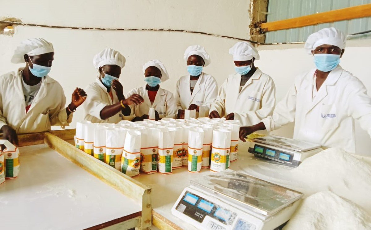 IFCAfrica's tweet image. Dinah Endoo is breaking barriers in a male-dominated sector.
She built West Pokot’s only female-owned local maize mill and with support from @KeEquityBank &amp;amp; @IFC_org, she has tripled her workforce &amp;amp; expanded farmer support.
👉 wrld.bg/Ypuz50VWFxR
#IFCimpact #PrivateCapital
