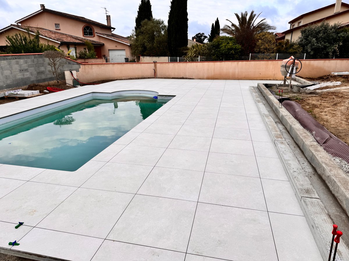 PFA CONCEPT TERRASSES (@poutre_polypose) on Twitter photo La poutre Polypose permet la pose de carrelage à l’extérieur sans recourir au béton, en utilisant un support sur cailloux. Cette méthode optimise li infiltration naturelle des eaux pluviales, réduisant ainsi la saturation des sols
tél 05 65 41 39 01
lapoutrepolypose@gmail.com La poutre Polypose permet la pose de carrelage à l’extérieur sans recourir au béton, en utilisant un support sur cailloux. Cette méthode optimise li infiltration naturelle des eaux pluviales, réduisant ainsi la saturation des sols
tél 05 65 41 39 01
lapoutrepolypose@gmail.com