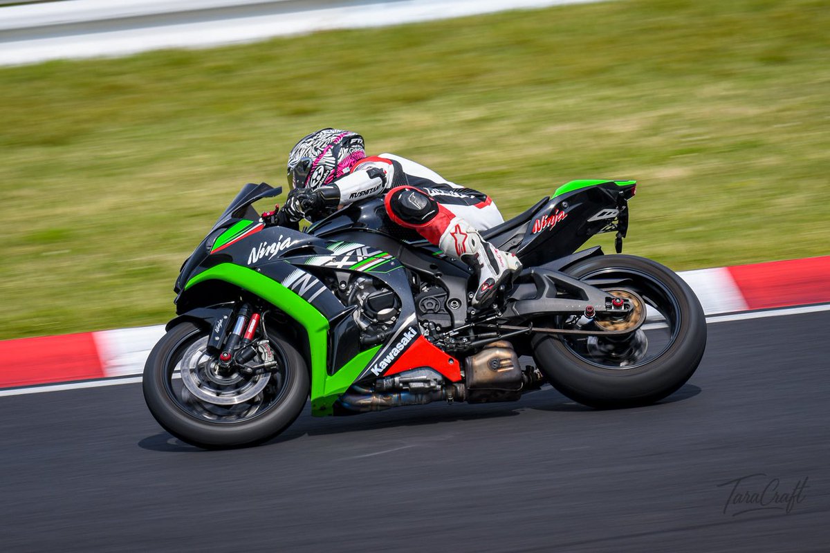 【値下げ】 新品❗️the Raid. おすすめです❣️ レイドジャパン RAID JAPAN レベルバイブブースト14g LEVEL VIB