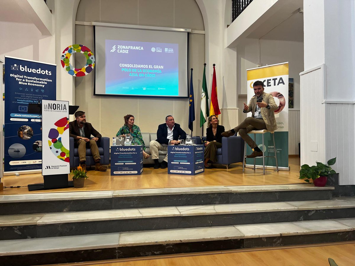 ZFCadiz's tweet photo. El coordinador de @IncubazulCadiz ha participado en #Málaga en el encuentro sobre #EconomíaAzul organizado por @Coopsdetrabajo en el marco del #Bluedotsproject🇪🇺

Expertos, entidades públicas y tecnológicas apuestan por fomentar la colaboración e  intercambiar buenas prácticas. https://t.co/RDnJcIIbX4
