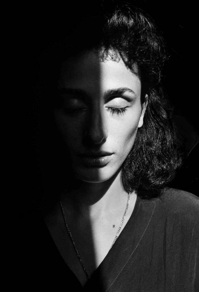 Rosaria Costa vedova ventiduenne di Vito Schifani. 
Foto di Letizia Battaglia. 
Capaci. 
23 maggio 1992