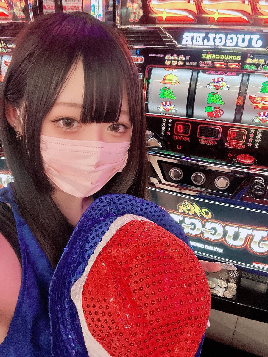 rickys_hina's tweet photo. 🤡5月23日🤡
本日 #大垣コロナ店 様にて
#ゴーゴーガール としてお邪魔してます!✨️
初のゴーゴーガール、ワクワク楽しみです🎶
ミスタージャグラーも初打ちで┣¨‡┣¨‡💓
🤡17:00~20:00🤡
#GOGOgirls
#ゴーゴーガール
#PR
#フォロバ100 https://t.co/GDp4Dua9ZB