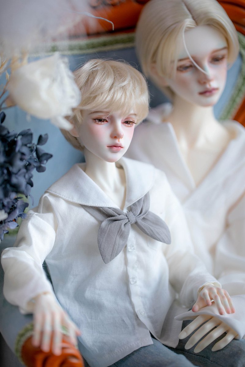 🌸🌸preorder Open🌸🌸

5/23~5/30

No.3 Adrian - mini (50cm body ver.)

Wig :7inch (17.5cm)
Eye: 12mm
neck circumference: 7cm 

🇰🇷m.blog.naver.com/dreamerkana/22…

🌎m.blog.naver.com/dreamerkana/22…
