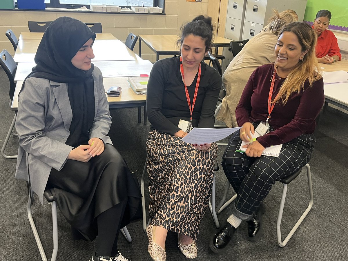 Brentside's tweet photo. Building positive relationships with parents is key to ensuring the best outcomes for our students. Thanks to our teaching staff and our reception team for actively participating in our Parental Engagement training yesterday. @EalingLearning @_EalingNews #partnership https://t.co/9LzPvyhPN1
