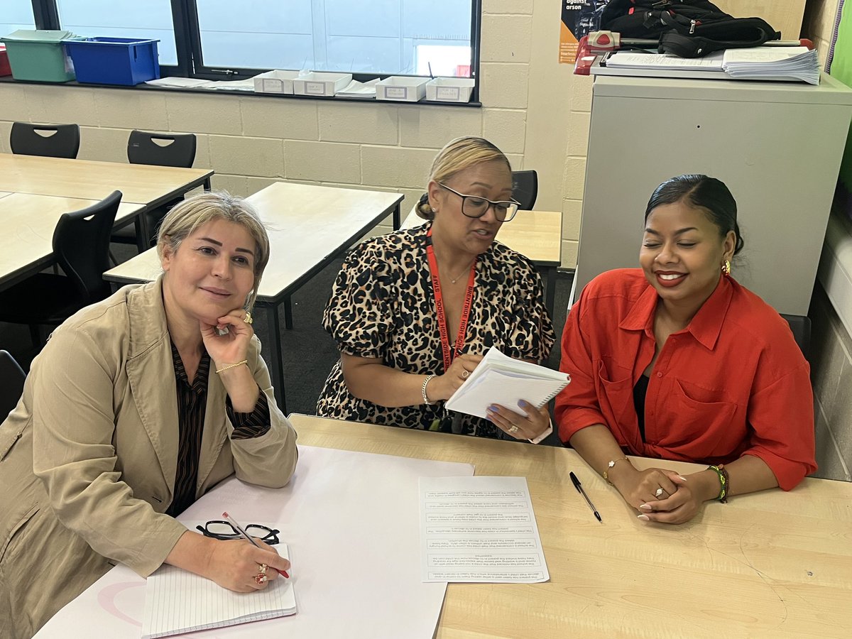 Brentside's tweet photo. Building positive relationships with parents is key to ensuring the best outcomes for our students. Thanks to our teaching staff and our reception team for actively participating in our Parental Engagement training yesterday. @EalingLearning @_EalingNews #partnership https://t.co/9LzPvyhPN1