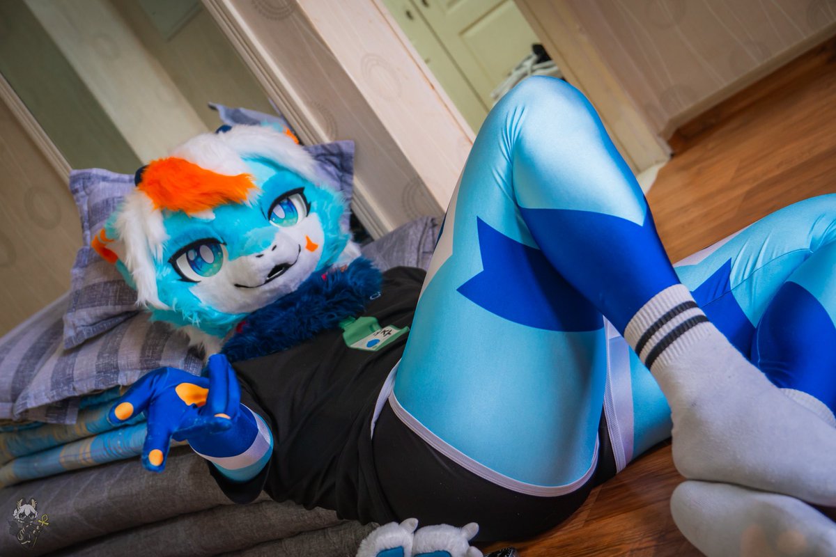 Play with me