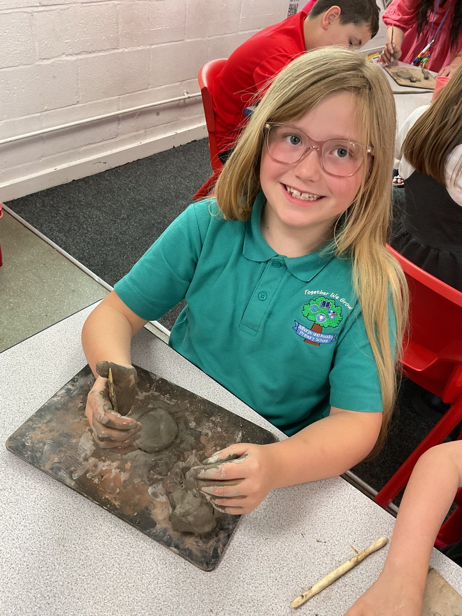 MrswhiteY6's tweet photo. Our super impressive clay pots✨ We made coils, spirals, love hearts and more, to create these beauties @AlthorpeKeadby https://t.co/Xp4PVFFSnO