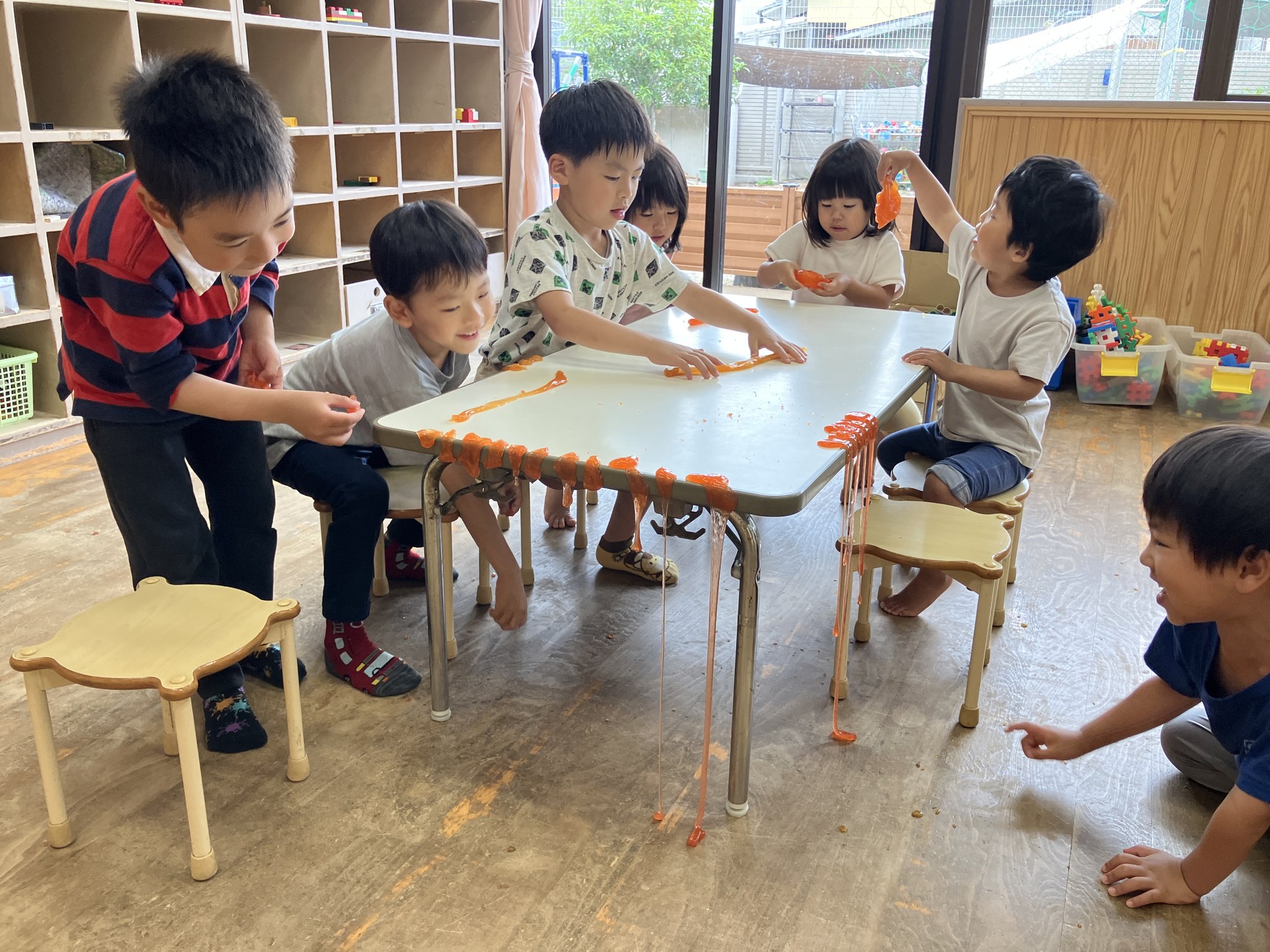卒園】あおいそらにえをかこう♪〈青い空に絵をかこう♪〉｜保育