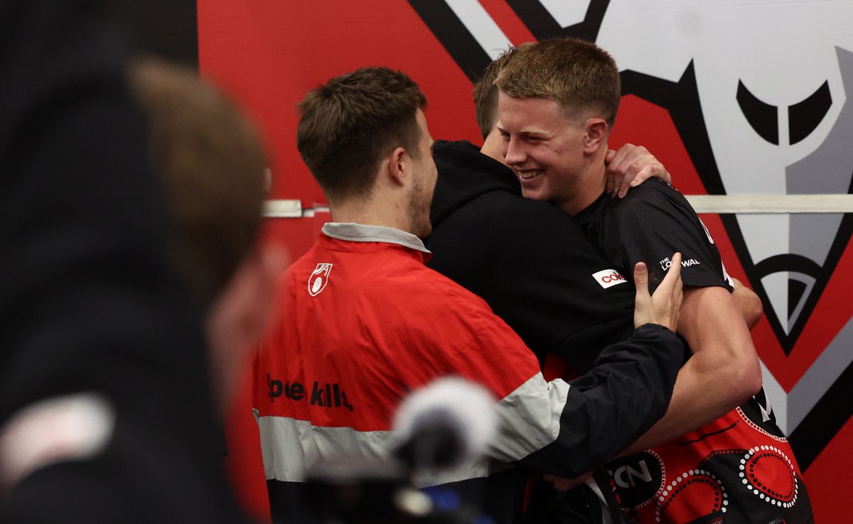 essendonfc's tweet image. Wishing you well tonight, Pup 😍