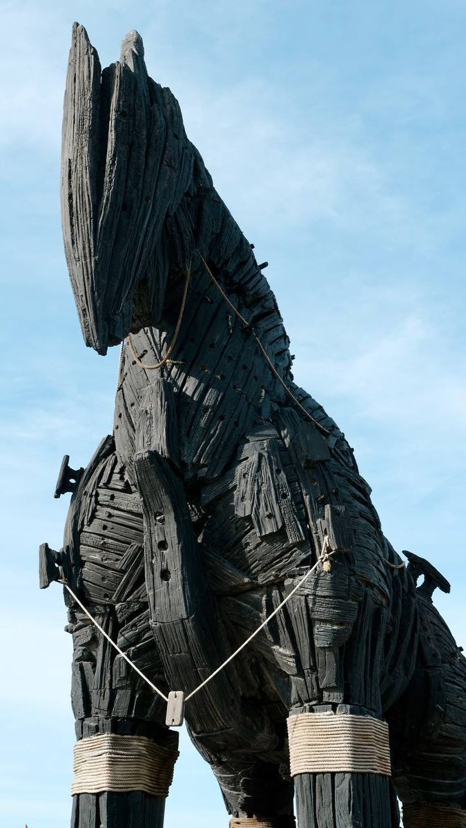 Ребят, свершилось! Мечта детства! Я отправился на своей парусной лодке по стопам Одиссея. Реконструировал его маршрут и поплыл. Добрался до Трои. Рассказываю и о путешествии и о Трое. Пока пишу в телеграм: буду очень рад подпискам, репостам и вопросам!

t.me/oikumena