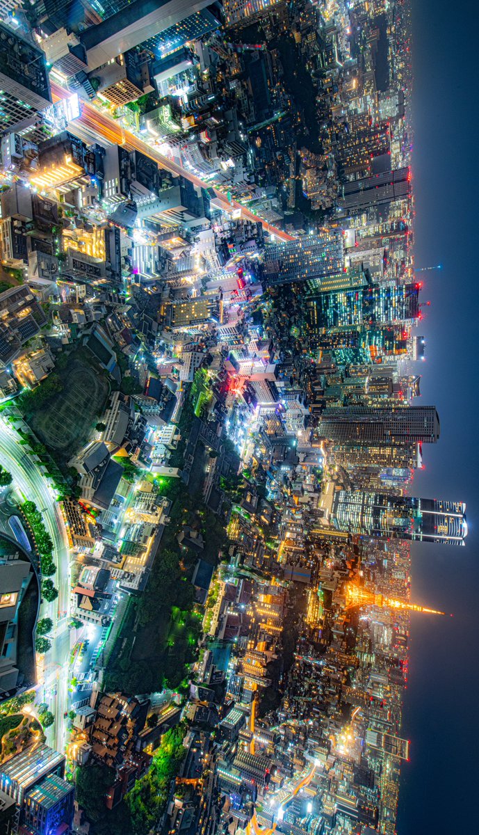 写真をタッチしていただくとキラキラ東京夜景が広がります