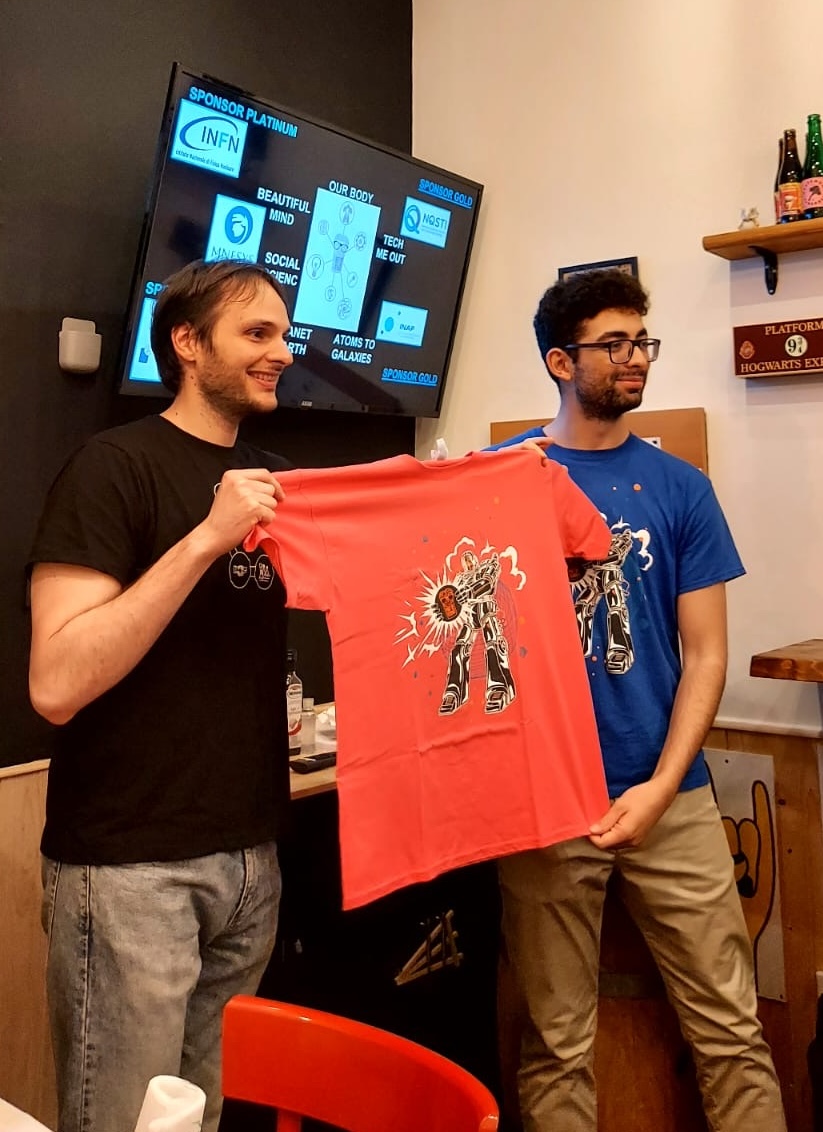 🦿 𝗣𝗲𝗿𝗰𝗵𝗲́ 𝗶 𝗿𝗼𝗯𝗼𝘁 𝘀𝘂 𝗴𝗮𝗺𝗯𝗲❓

Ne ha parlato Pierluigi Arpenti a <a href="/pintofscienceIT/">Pint of Science IT</a> 📍Craft27, Torre Annunziata, con il talk “Robotica su gambe: sviluppi attuali e prospettive future”. Tra evoluzione tecnologica e applicazioni per soccorso, industria e spazio.