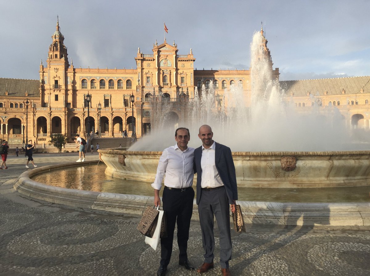 With a broken heart 💔I moan my friend and colleague Luca Aldrighetti. A gran loss for Italy, for the HPB community <a href="/ILLS_LAPLIVER/">ILLS</a> <a href="/EAHPBA/">E-AHPBA</a> <a href="/IHPBA/">IHPBA</a>  and for MILS. RIP my friend 😢and I will remember you as the strong, excellent hardworker liver surgeon that you have always been .