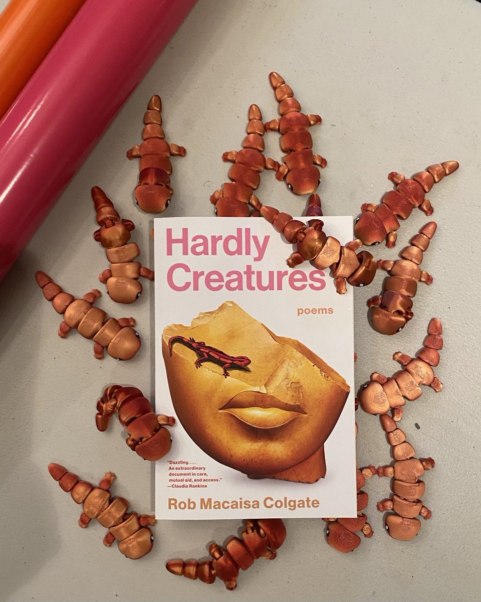 Tin House (@tin_house) on Twitter photo "Reading through Rob’s debut collection, there’s this perpetual feeling that all is accounted and cared for."
<a href="/jalengjwrites/">Jalen G. Jones🪞</a> talks to Hardly Creatures' author <a href="/robcolgate/">rob macaisa colgate 🇵🇸🍉</a> for <a href="/ElectricLit/">Electric Literature</a> !
electricliterature.com/the-poems-in-h… "Reading through Rob’s debut collection, there’s this perpetual feeling that all is accounted and cared for."
<a href="/jalengjwrites/">Jalen G. Jones🪞</a> talks to Hardly Creatures' author <a href="/robcolgate/">rob macaisa colgate 🇵🇸🍉</a> for <a href="/ElectricLit/">Electric Literature</a> !
electricliterature.com/the-poems-in-h…
