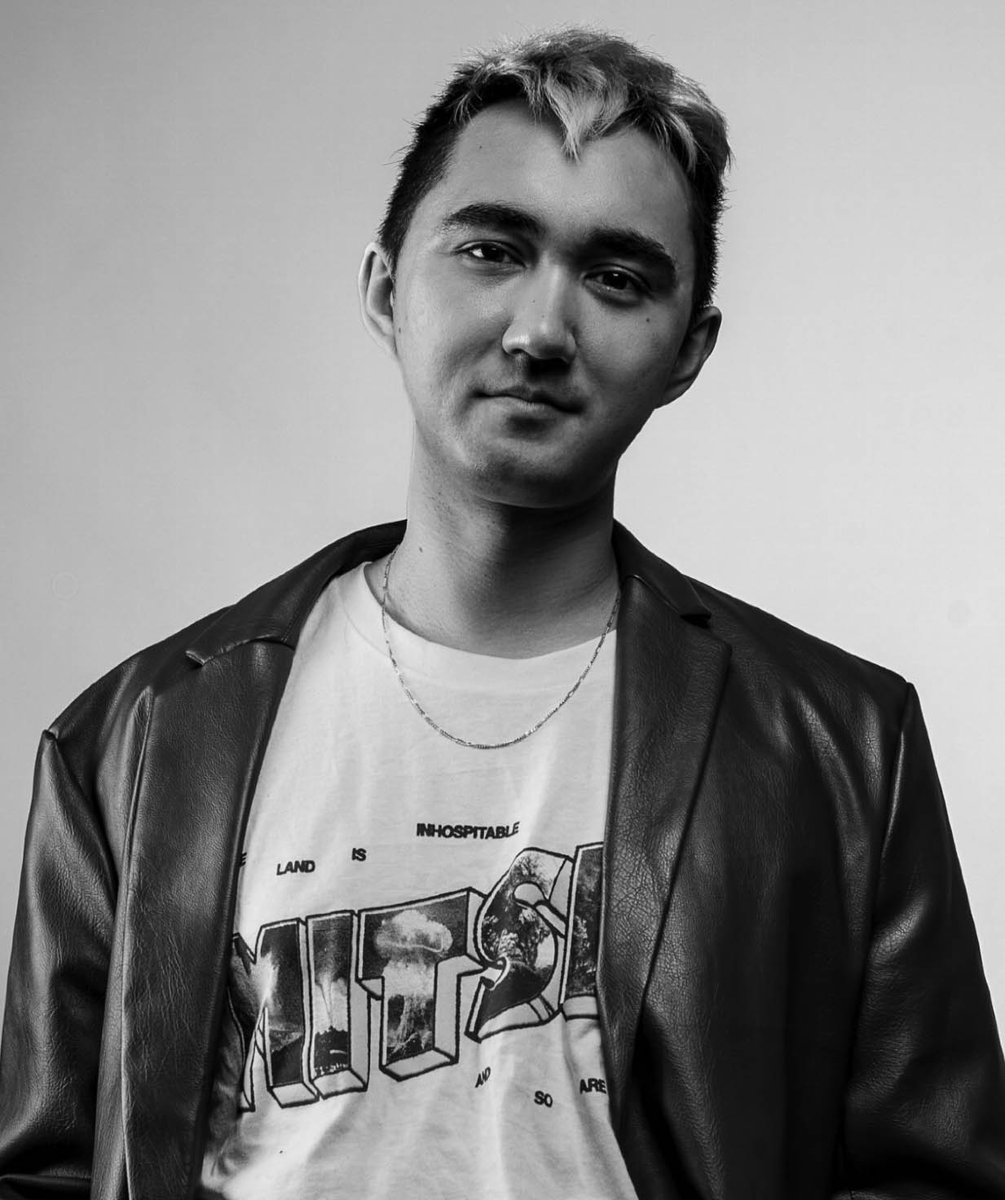 McCormack Writing Center tweet media