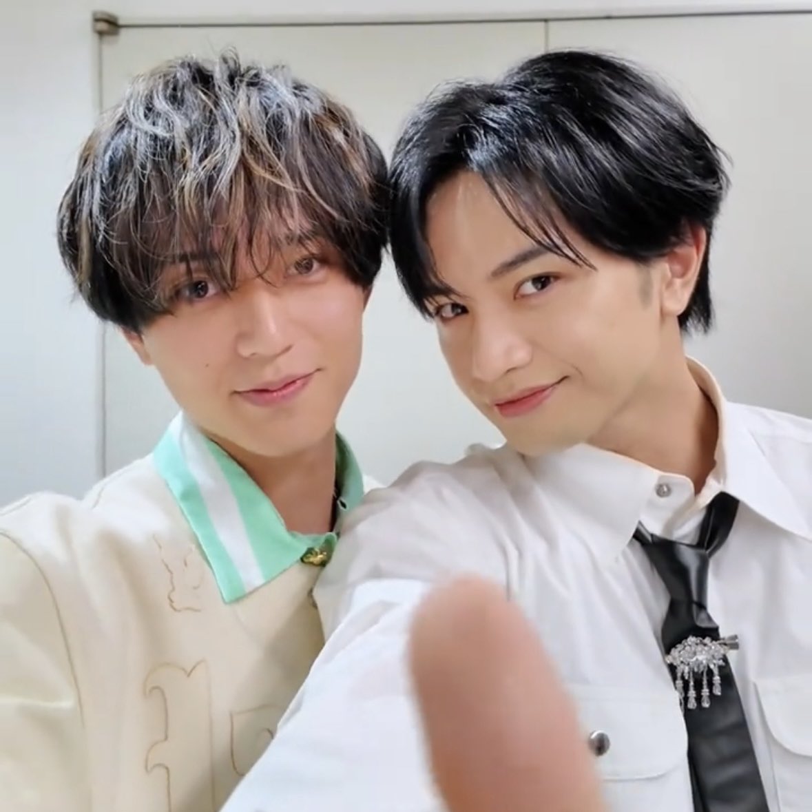 REN_YUI_0123's tweet photo. ほんとに永瀬廉と中島健人って天才的に美しいアイドル😭😭😭💞💞💞かわいいだいすき😭😭😭💞💞💞 https://t.co/ft9FdM3cr3