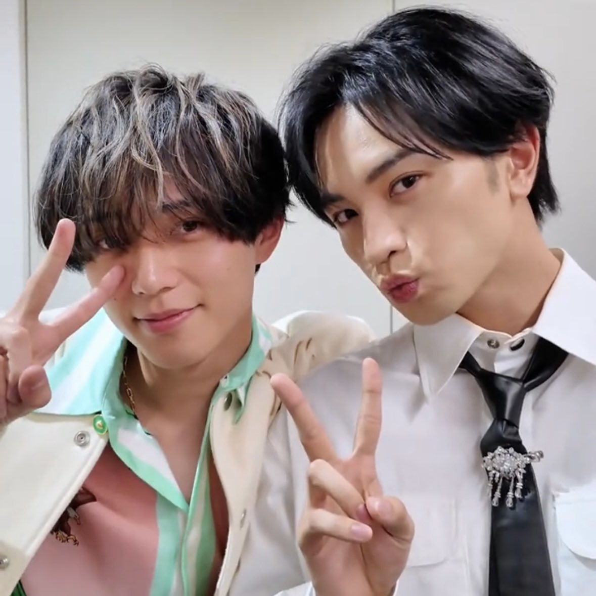 REN_YUI_0123's tweet photo. ほんとに永瀬廉と中島健人って天才的に美しいアイドル😭😭😭💞💞💞かわいいだいすき😭😭😭💞💞💞 https://t.co/ft9FdM3cr3
