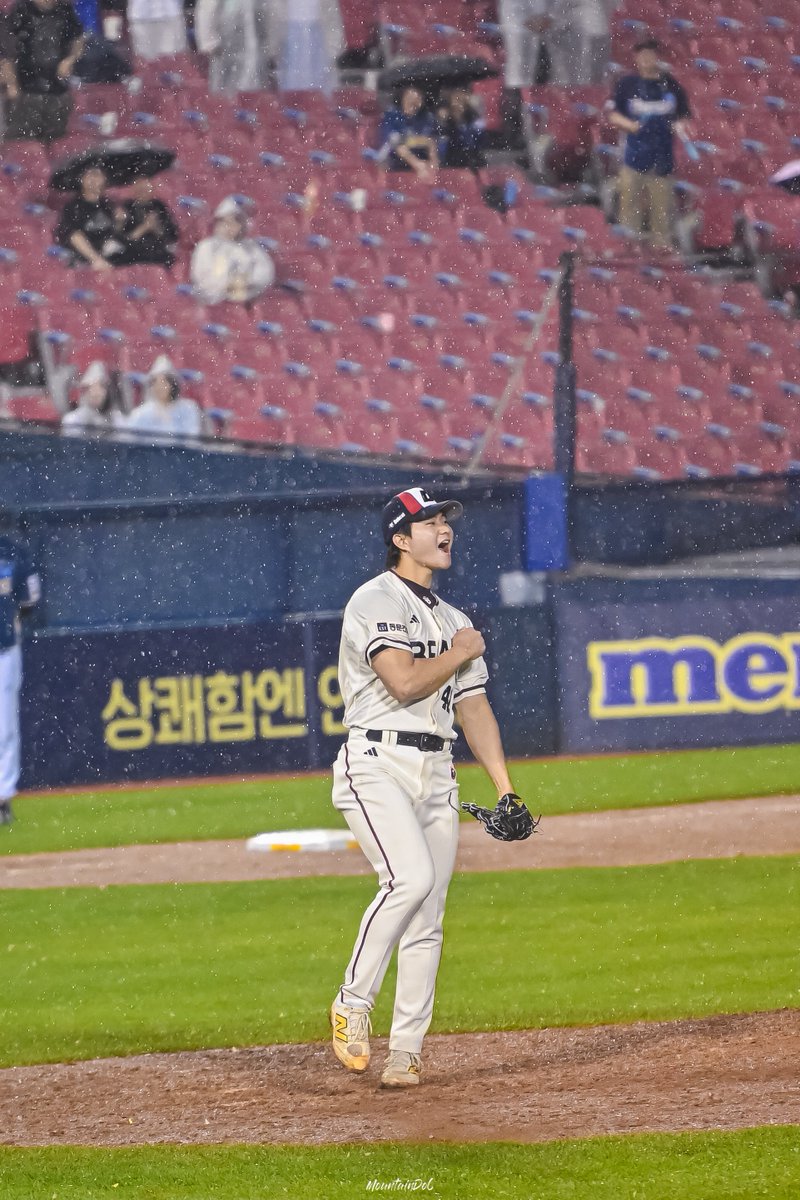 250523 잠실
불펜의 묵직한 뚝심!
#두산베어스 #최지강