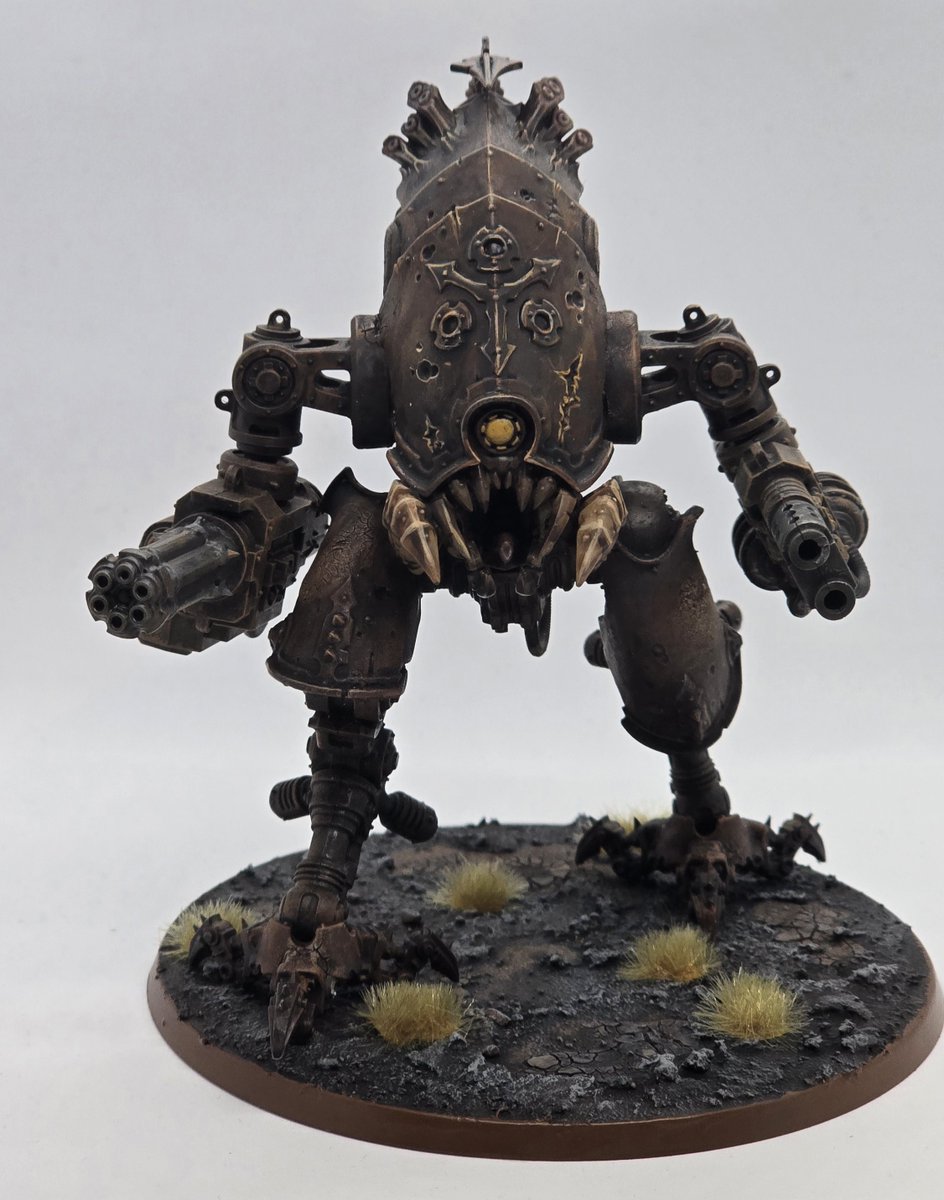 Squat40k's tweet photo. Dug out my nurgle daemon army earlier this year for the first time in 15ish years. Played a few games with them and I decided it needed some reinforcements so I've been building and painting War Dogs to add to the army. Karnivore, Stalker and Brigand done #WarhammerCommunity https://t.co/IwqZAFvKwp