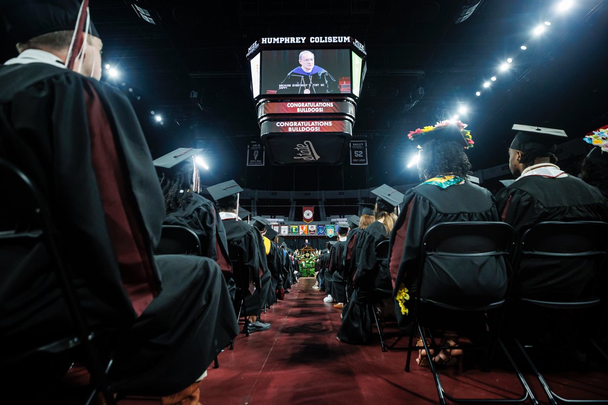HailState's tweet photo. Once a Bulldog, always a Bulldog. Here's to the Class of 2025! 🎓

Celebrate their legacy and see the full graduation recap ⬇️
» https://t.co/9wKIHsf6T9

#HailState🐶 https://t.co/cwZu5i44uH