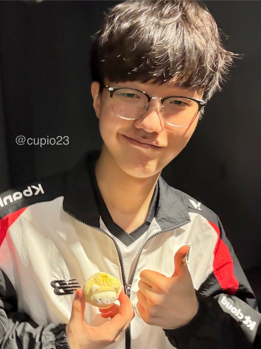 cupio23's tweet photo. 네코만두 롤스터 🥰🥰
#퍼펙트 #PefecT #커즈 #Cuzz #비디디 #Bdd https://t.co/sy3drQT2ps