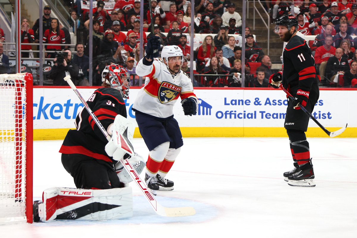 BR_OpenIce's tweet image. The Panthers rats are ratting it up …
🐀 Sam Bennett has 9 playoff goals, tied for the NHL lead
🐀 Brad Marchand led Florida through the first two rounds with 12 points, and leads the NHL with 46 PIMs
🐀 Mathew Tkachuk is 4th in both points (12) and PIMs (15) among Florida…