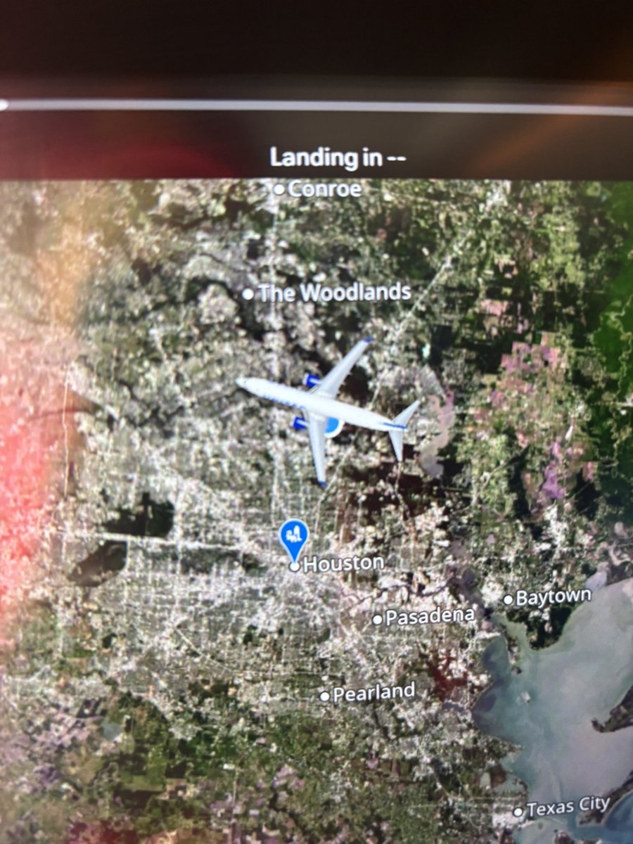 I’m fucking retarded. DreamHack is in Dallas. And my plane just landed in Houston😭