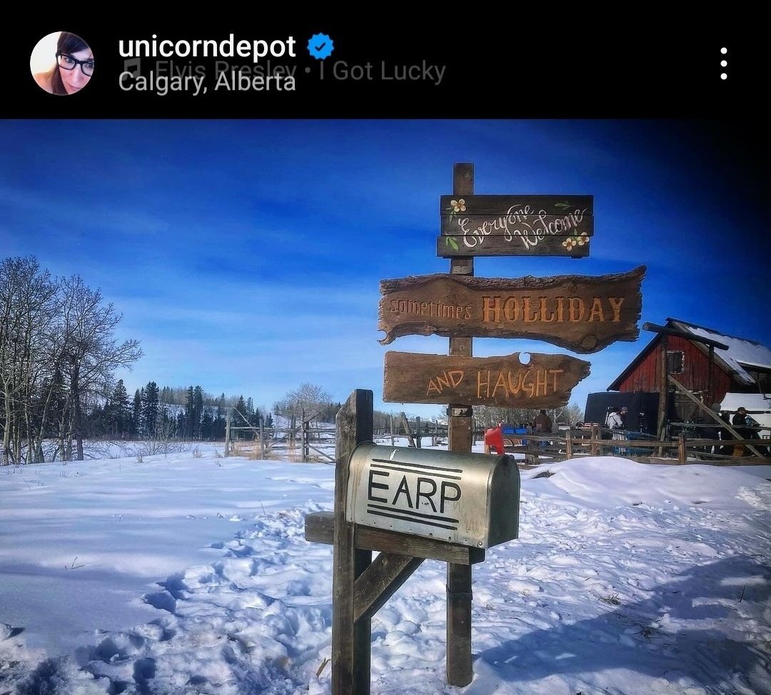 Hey <a href="/Tubi/">Tubi</a> ..... Bring them home, please!! #FoundFamilyFriday #WynonnaEarp #Vengeance