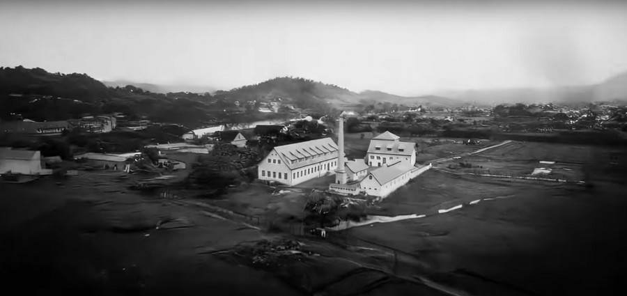 acontecendoaqui's tweet image. FIESC celebra 75 anos com foco no futuro da indústria
Nossa matéria-prima sempre foi o futuro
&amp;gt;&amp;gt;&amp;gt; acontecen.do/1vzj
#fiesc #neovox #AcontecendoAqui