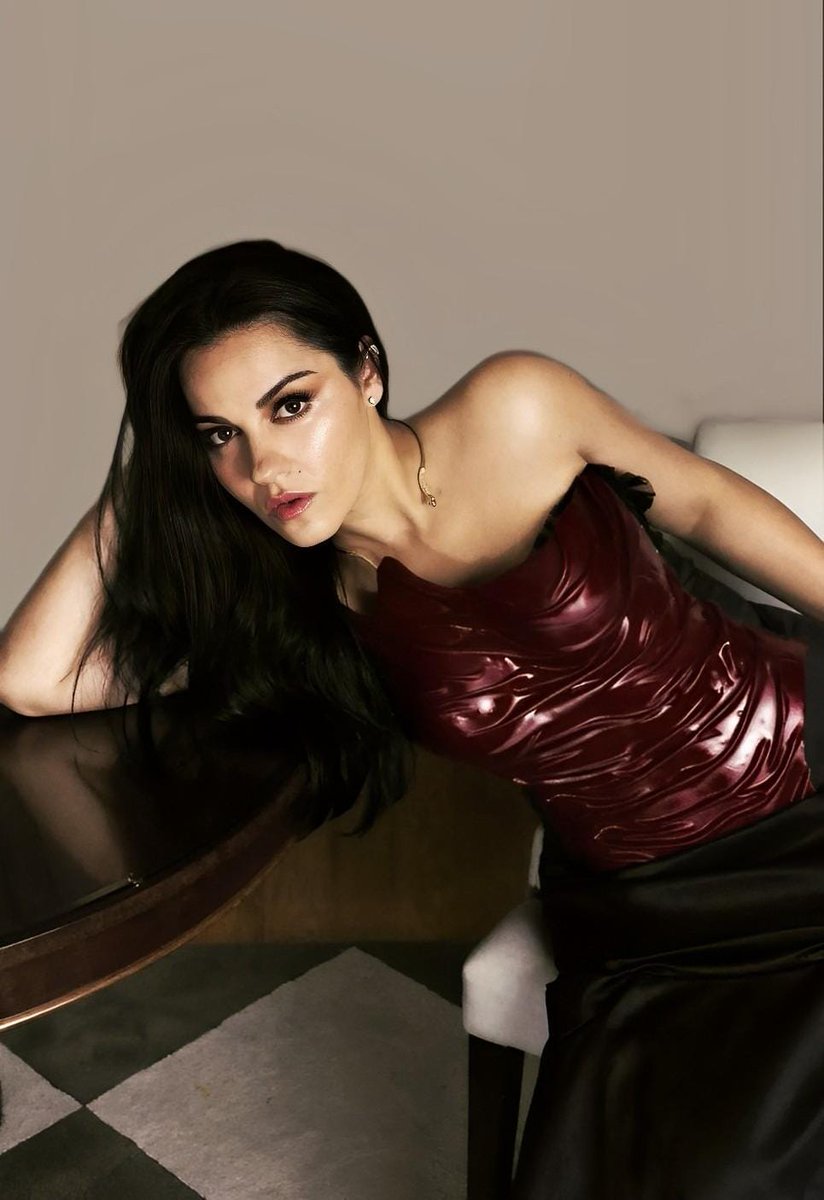 Maite Perroni Updates tweet media