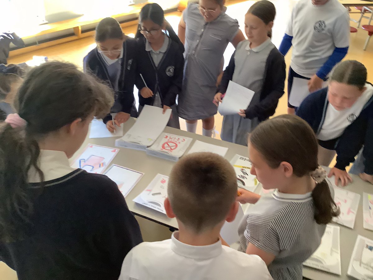 Monksdown Learning Council (@monksdownlc) on Twitter photo Our joint committees were honoured to judge the T-shirt design competition. 15 schools who will be taking part in a fundraising relay event in partnership with <a href="/in_mcginty/">kNOwKnifeCrime</a> and <a href="/cashforkidsliv/">Cash for Kids Liverpool & North Wales</a> designed t-shirts that will be worn by the runners. <a href="/HolyNamePrimary/">Holy Name Primary</a> Our joint committees were honoured to judge the T-shirt design competition. 15 schools who will be taking part in a fundraising relay event in partnership with <a href="/in_mcginty/">kNOwKnifeCrime</a> and <a href="/cashforkidsliv/">Cash for Kids Liverpool & North Wales</a> designed t-shirts that will be worn by the runners. <a href="/HolyNamePrimary/">Holy Name Primary</a>