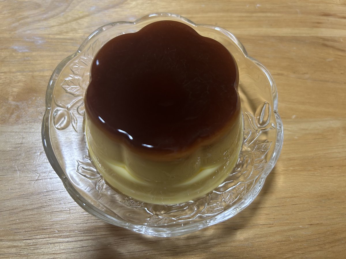 yamachan_slove's tweet photo. 380ｇのでっけーぷりん🤤 https://t.co/0nEphk8f4a