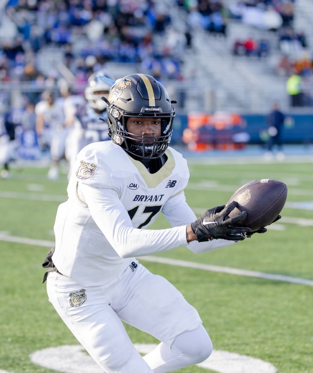 Alexander “Showtime” Williams 26’ DB (@showtime15_) on Twitter photo After a great conversation with <a href="/CoachKKulzer/">Kris Kulzer</a> I am blessed to receive my 9th D1 Offer from <a href="/BryantUFootball/">Bryant Football</a> <a href="/JuiceWa45/">Coach Juice Walker DB Nation</a> <a href="/CoachMartinESA/">Coach Martin</a> <a href="/ValdamarTBrower/">Valdamar Brower</a> <a href="/Watson_718/">William Watson</a> <a href="/CentralFB413/">Springfield Central Football</a> <a href="/32_Degrees/">Matt Lawrence</a> After a great conversation with <a href="/CoachKKulzer/">Kris Kulzer</a> I am blessed to receive my 9th D1 Offer from <a href="/BryantUFootball/">Bryant Football</a> <a href="/JuiceWa45/">Coach Juice Walker DB Nation</a> <a href="/CoachMartinESA/">Coach Martin</a> <a href="/ValdamarTBrower/">Valdamar Brower</a> <a href="/Watson_718/">William Watson</a> <a href="/CentralFB413/">Springfield Central Football</a> <a href="/32_Degrees/">Matt Lawrence</a>