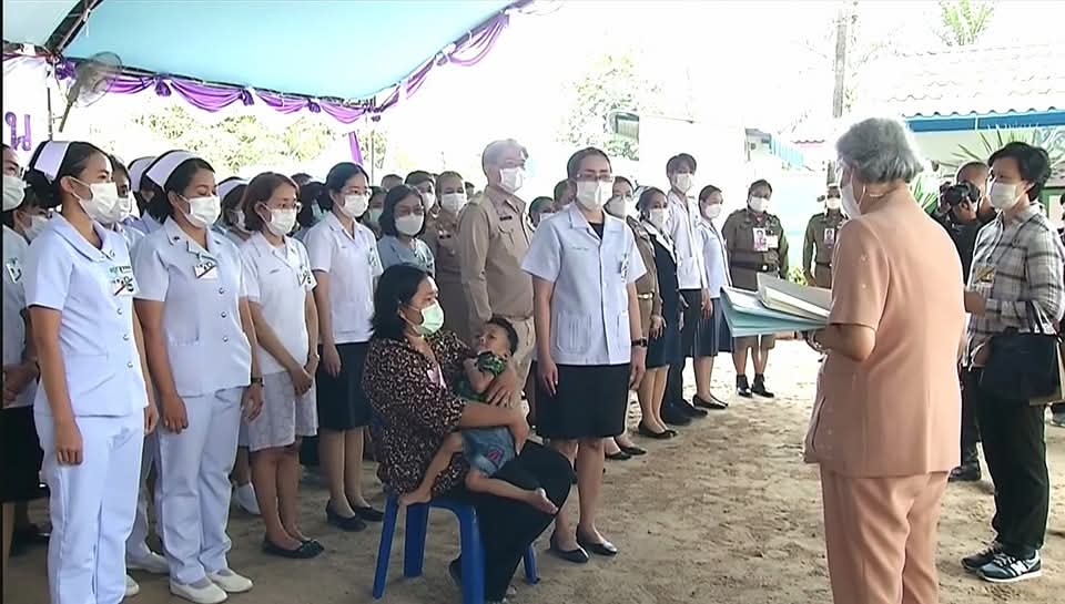 ✨💜 วัน​ศุกร์​ที่​ ๒๓ พฤษภาคม​ ๒๕๖​๘​ 
เวลา ๑๔.๐๓ น.กรมสมเด็จ​พระ​ เสด็จ​ฯไป​ยังโรงเรียน​ตำรวจ​ตระเวน​ชายแดน​เทคนิค​มีนบุรี​อนุสรณ์​ ๑​ อ.พระแสง จ.สุราษฎร์ธานี​ ทรงติดตาม​ความก้าวหน้า​การ​ดำเนินงาน​ของโรงเรีย​น และโครงการ​ตาม​พระราชดำริ​ 
#เรารักสถาบันพระมหากษัตริย์