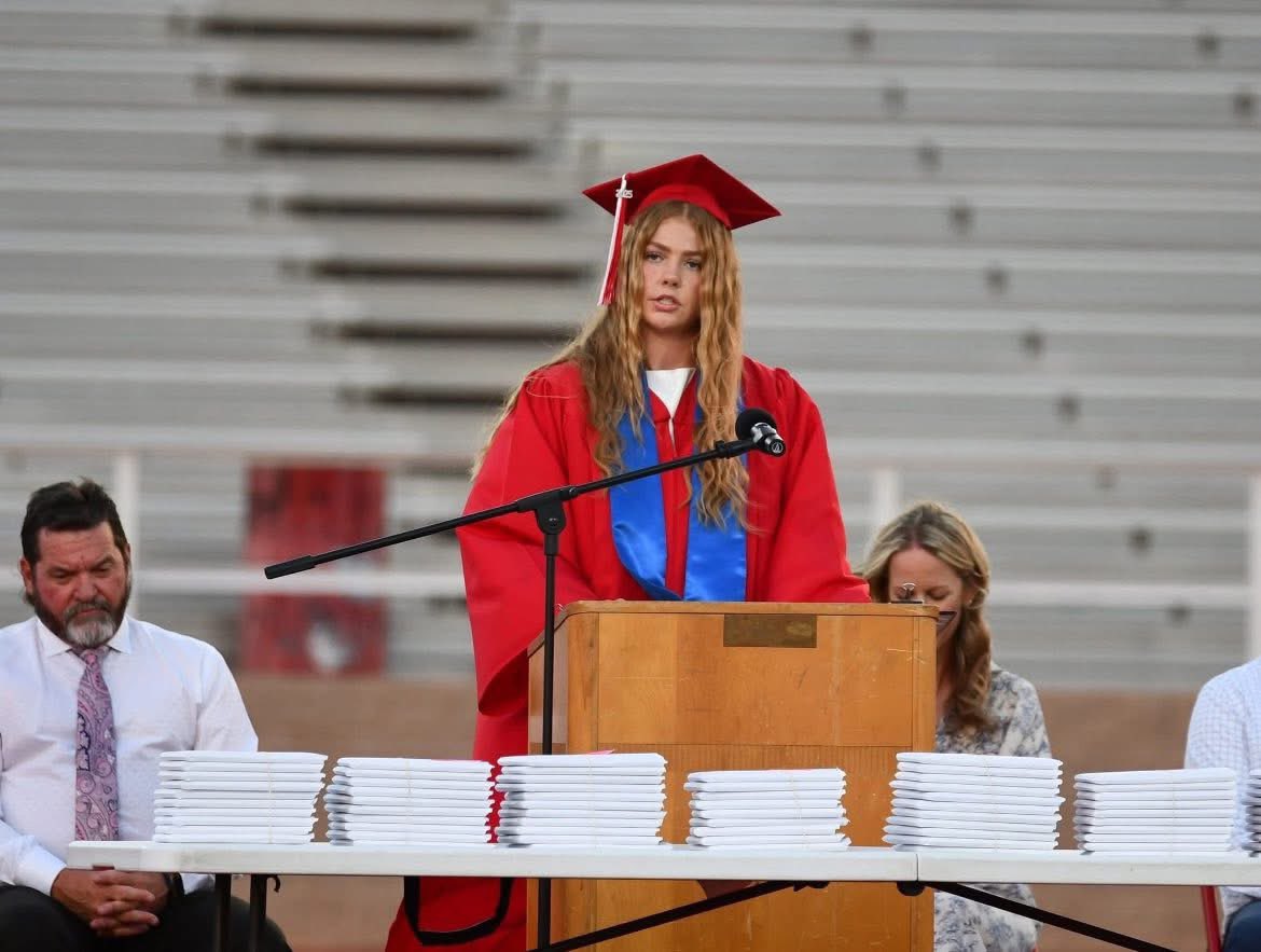 Oklahoma Athletics 18U National Madden (@asnat18umadden) on Twitter photo Student first! Our girls understood the assignment!
Congratulations to our very own Salutatorians, <a href="/kammiesmith9/">Kammie Smith</a> & <a href="/HannahWells_13/">Hannah Wells</a>! We are so proud of you both! 🎓📚✏️
<a href="/GoShockersSB/">Wichita State Softball</a> | <a href="/TexasSoftball/">Texas Softball</a> | #As1 Student first! Our girls understood the assignment!
Congratulations to our very own Salutatorians, <a href="/kammiesmith9/">Kammie Smith</a> & <a href="/HannahWells_13/">Hannah Wells</a>! We are so proud of you both! 🎓📚✏️
<a href="/GoShockersSB/">Wichita State Softball</a> | <a href="/TexasSoftball/">Texas Softball</a> | #As1