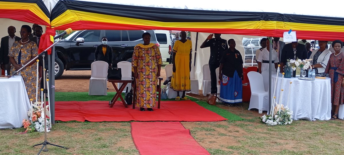 GovtKumi's tweet photo. The Vice President @jessica_alupo joined the nurses of Uganda at Kumi Boma grounds to celebrate International nurses, thanks 2 @GovUganda 4 recognizing the role nurses play in delivery of healthcare in Uganda, in attendance is @DianaAtwine  the PS at @MinofHealthUG .@UNMC_Ug https://t.co/L6jKyLc0cb