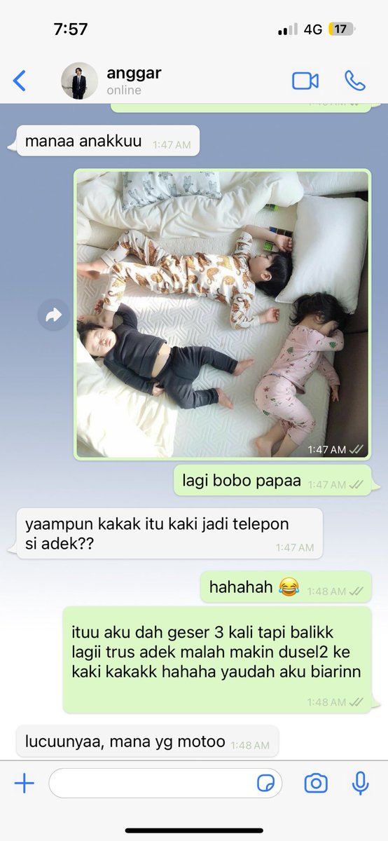 Mintsugarkyopta's tweet photo. Jadi kamu begitu.

#RarAnggar few tweets au.
—edisi rindu 

min yoongi au. https://t.co/Bo7L0pDuAx