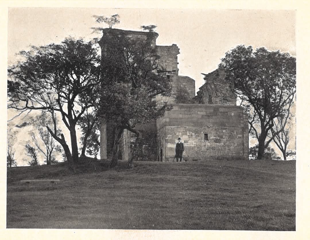 Wonderful photo of the Castle from 1909.

Thanks to the incredible <a href="/GC_Archives/">Glasgow City Archives</a> team at the Mitchell Library for sharing and helping keep our history alive.

Does anyone have any older photos?  📸