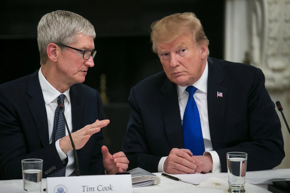 Per WSJ: Trump Threatens EU With 50% Tariffs, Takes Aim at Apple; Dow Drops