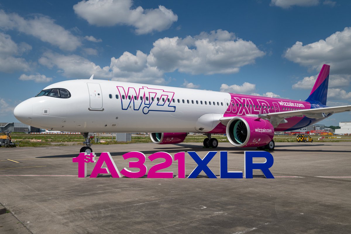 The future of air travel has arrived! We are happy to announce the delivery of our first-ever Airbus A321XLR ✈️

Airbus A321XLR expands horizons for our passengers with:
✈️ Spacious, modern cabins
✈️ More direct routes
✈️ Lower fares
✈️ Significantly reduced carbon footprint