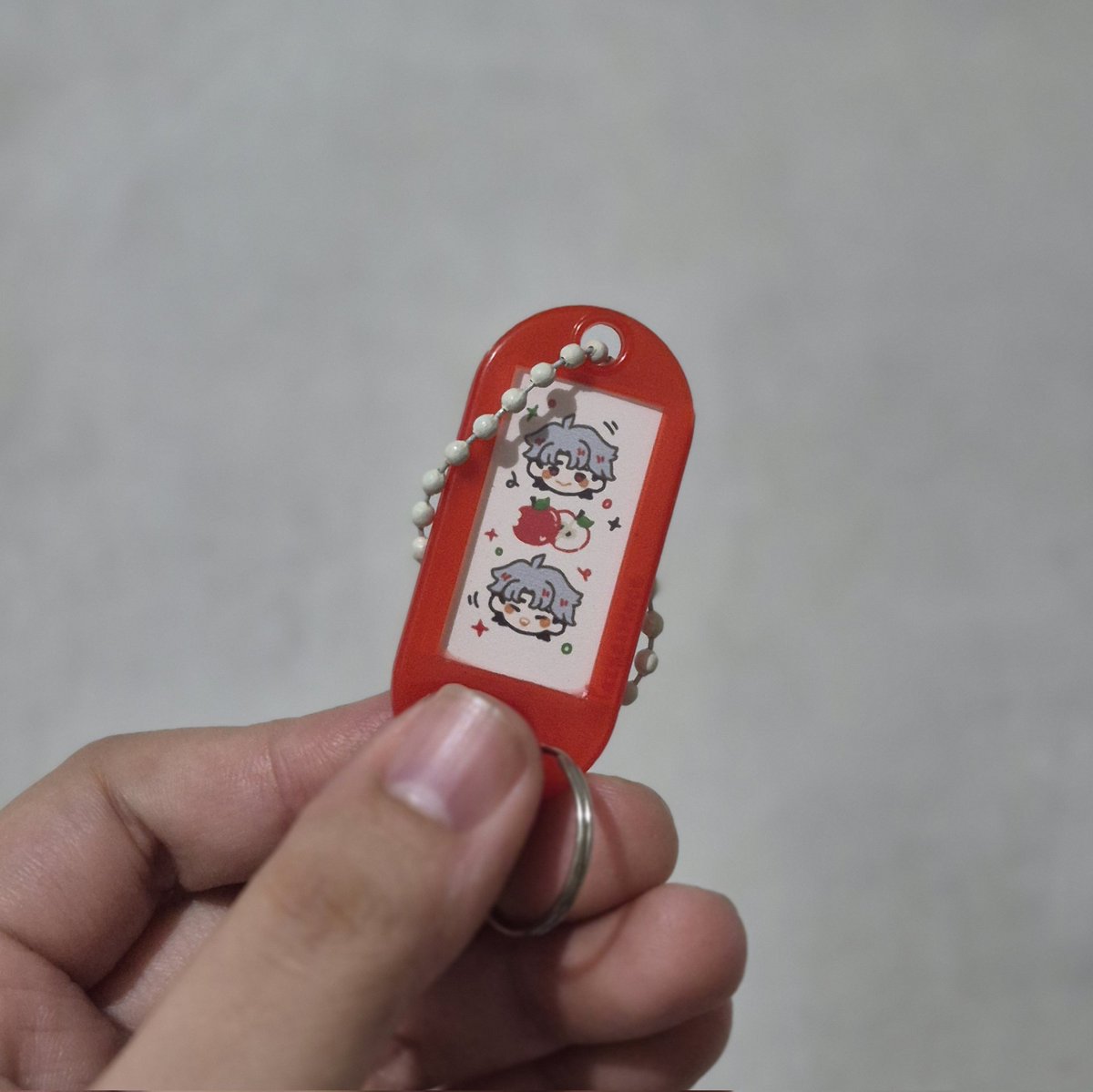 plliessence's tweet photo. I'll be here tomorrow, and will be giving away these key tags!! See youu ❤️✨️ https://t.co/2YJBCqC6Ix
