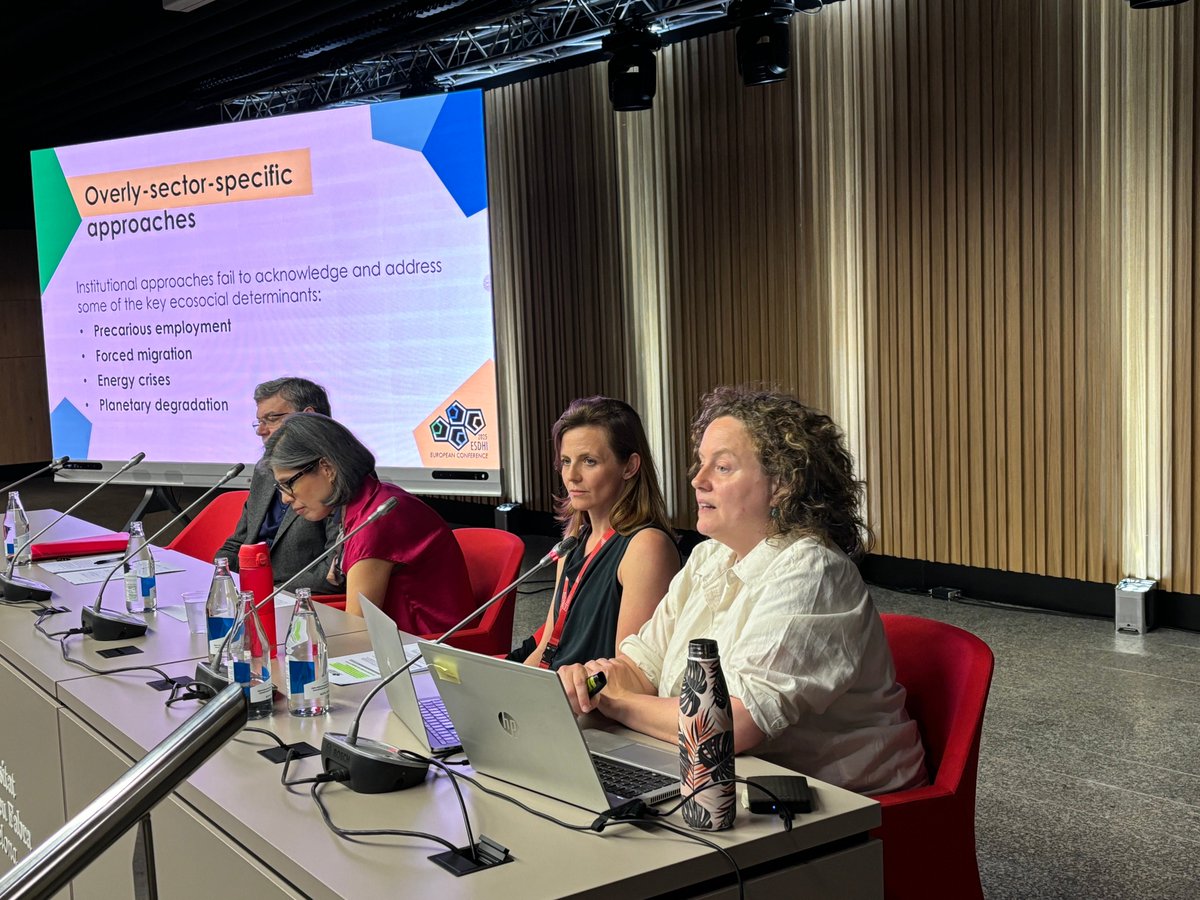 🙌 Perspectives and challenges #ESDHI2025

🗣️ Joana Morrison

🗣️ Lucinda Cash-Gibson

#EU4Health