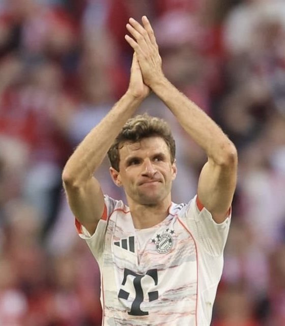 craigyjones17's tweet image. A bit of disappointing news for Wrexham fans today.
Former German midfielder Didi Hamann feels that Thomas Müller won’t be joining Wrexham, and will instead head to LA.
It appears the pull of Poundbakery, The Long Pull and Home Bargains having its own cafe just wasn’t enough 😕