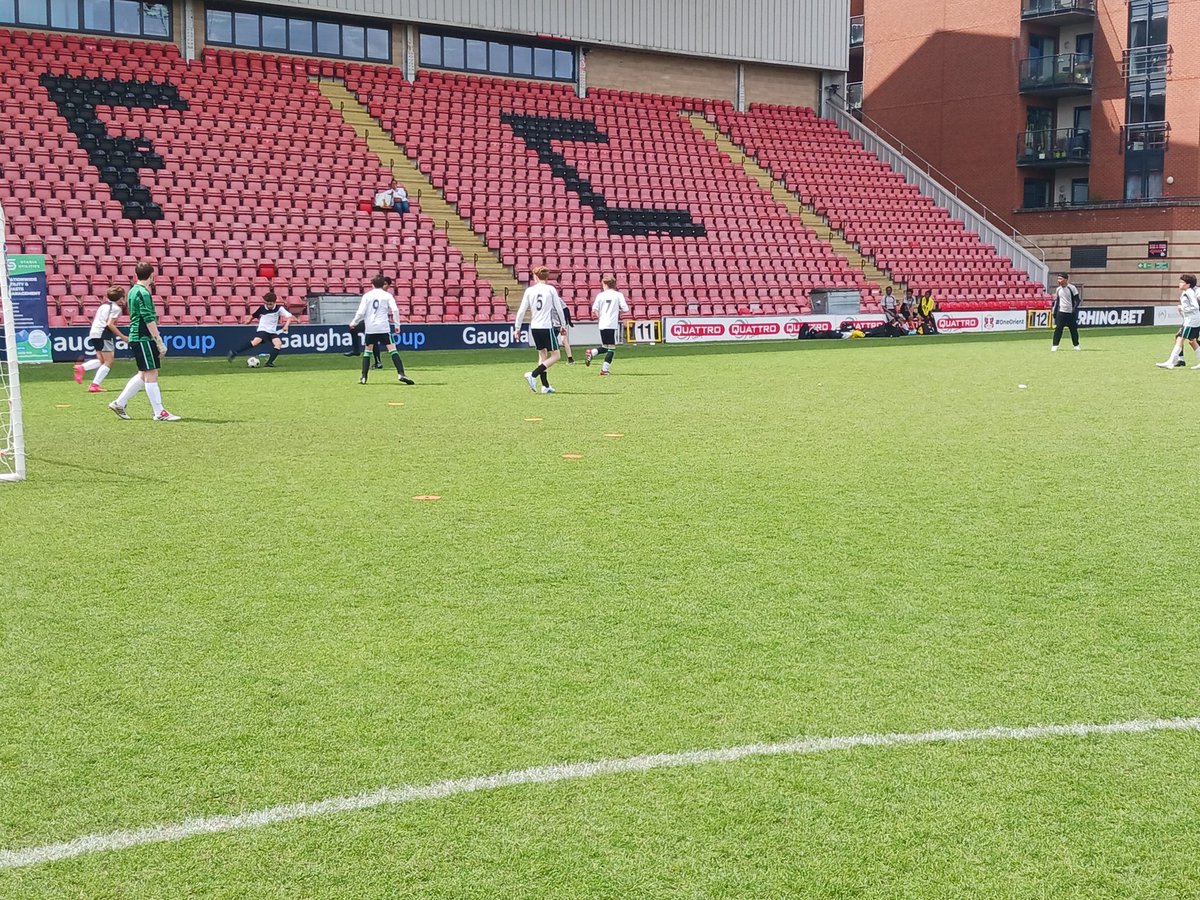 Leytonstone School PE tweet media