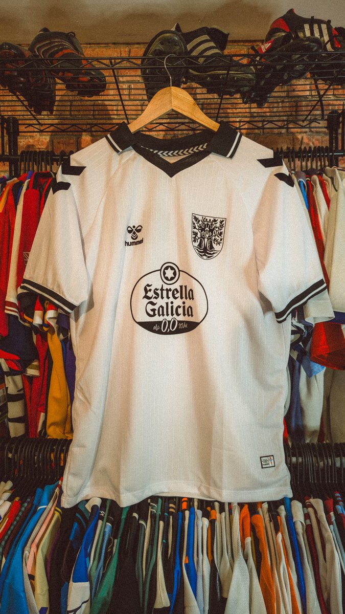 danihrnndz_'s tweet photo. Chegou!

Que animalada de camiseta🤍 Y por fin llega el fetichazo de Don @vguaita13 a la colección. https://t.co/in6mDDHiFs
