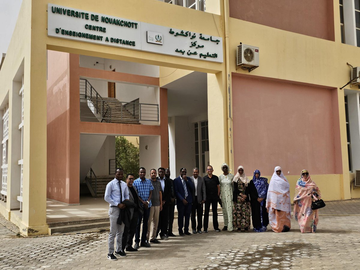 IFIC_AUF's tweet photo. 🎓Mauritanie : Renforcement des capacités pour la #transformation numérique des #formations  

Clôture à Nouakchott de la phase présentielle du parcours « Conception, médiatisation et animation d’une formation #numérique » organisée par l’#IFIC.

👏 Bravo aux 23 participants ! https://t.co/lWAKEpD8Pn